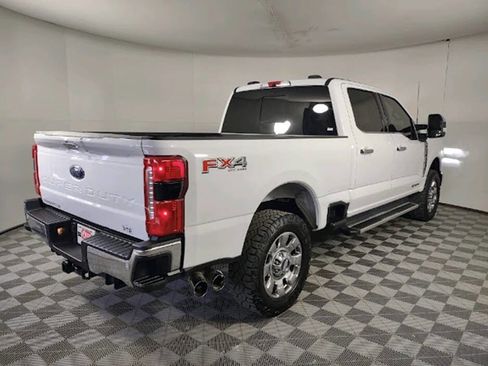 Used 2023 Ford F250 Lariat w/ Chrome Package AWD/4WD image 8