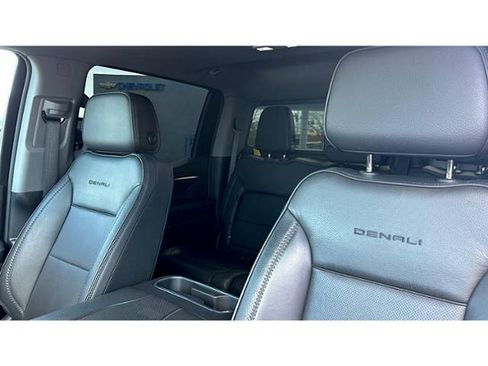 Used 2024 GMC Sierra 1500 Denali AWD/4WD image 31