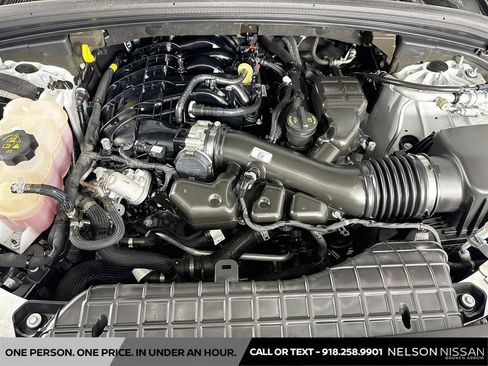 Used 2023 Jeep Grand Cherokee L Limited AWD/4WD image 33