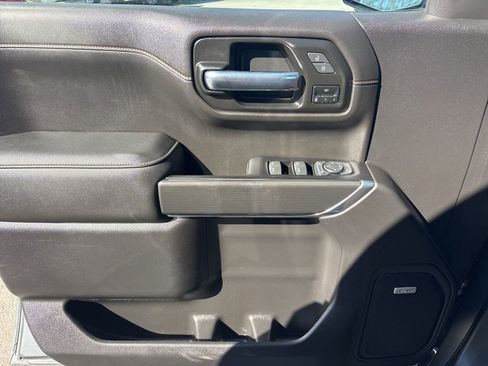 Used 2022 GMC Sierra 1500 AT4 w/ AT4 Premium Package image 30