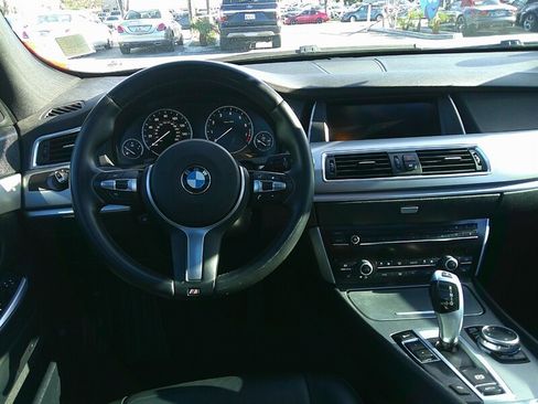 Used 2015 BMW 535i Gran Turismo image 25