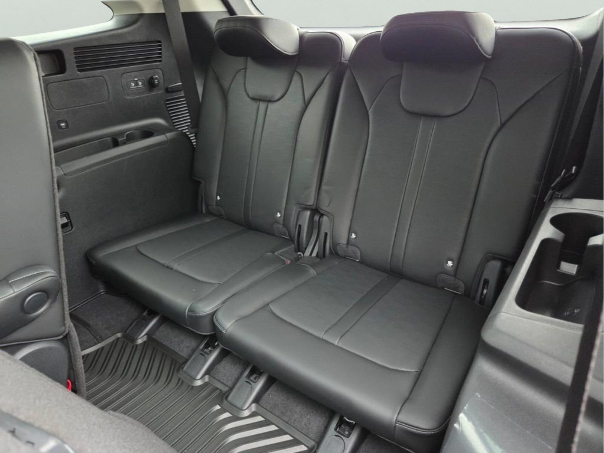 Certified 2026 Kia Sorento X-Line EX AWD/4WD image 15