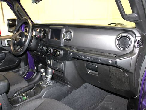 Certified 2023 Jeep Wrangler Sport AWD/4WD image 26