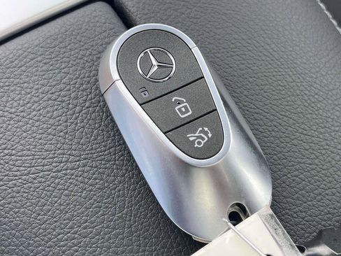 New 2026 Mercedes-Benz C 300 4MATIC Sedan image 4