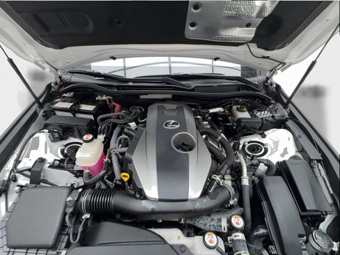 Used 2023 Lexus IS 300 w/ Comfort Package RWD image 18