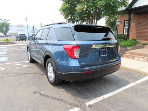 Used 2020 Ford Explorer XLT RWD image 5