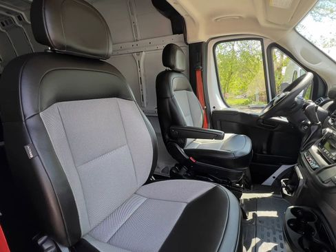 Used 2023 RAM ProMaster 3500 w/ Lane Management Group FWD image 26