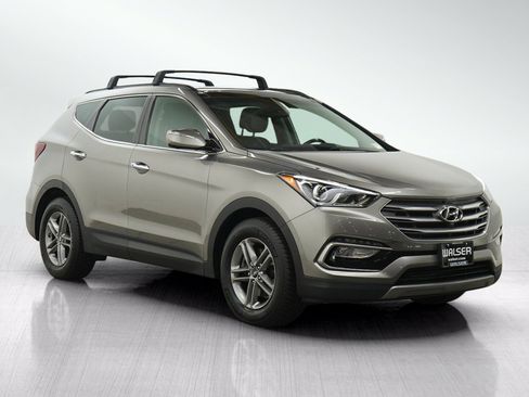 Used 2017 Hyundai Santa Fe Sport w/ 2.4L Tech Package 04 AWD/4WD image 7