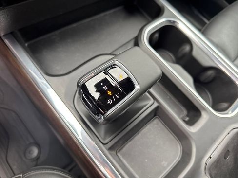 Certified 2023 GMC Sierra 1500 SLT w/ SLT Premium Package image 35