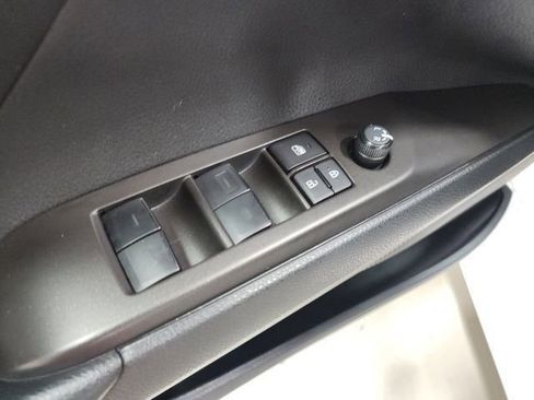 Used 2024 Toyota Camry SE image 22