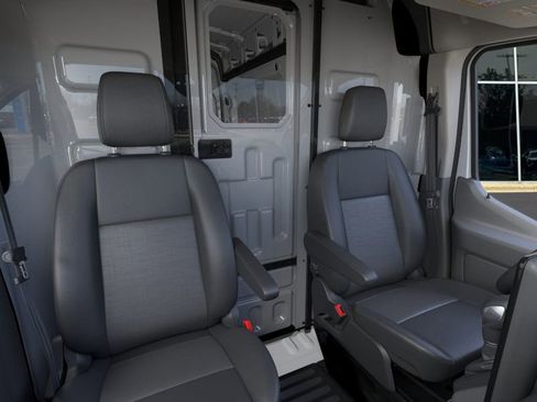 New 2025 Ford Transit 250 148 High Roof AWD image 10