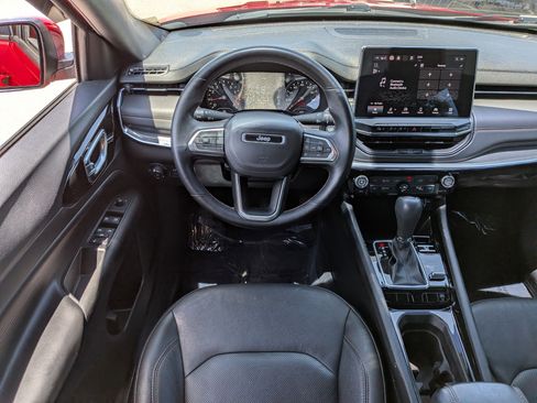 Used 2022 Jeep Compass Limited AWD/4WD image 18