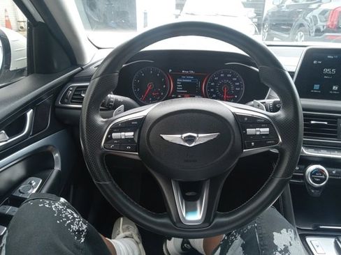 Used 2021 Genesis G70 2.0T image 28