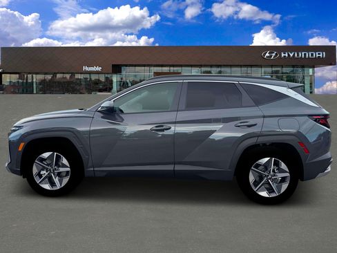 Used 2026 Hyundai Tucson SEL Plus FWD image 3