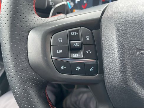 Used 2025 Ford Ranger Raptor image 15