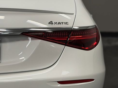 Used 2024 Mercedes-Benz S 580 S 580 image 14