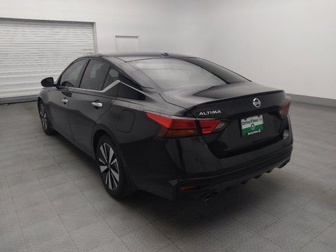 Used 2020 Nissan Altima 2.5 SL FWD image 5