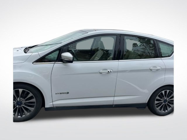 Used 2018 Ford C-MAX Titanium w/ Equipment Group 301A FWD image 2