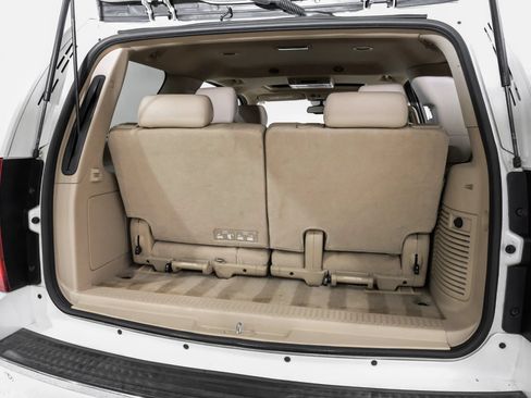 Used 2013 Chevrolet Tahoe LTZ RWD image 55