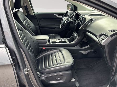 Used 2024 Ford Edge SEL AWD/4WD image 12