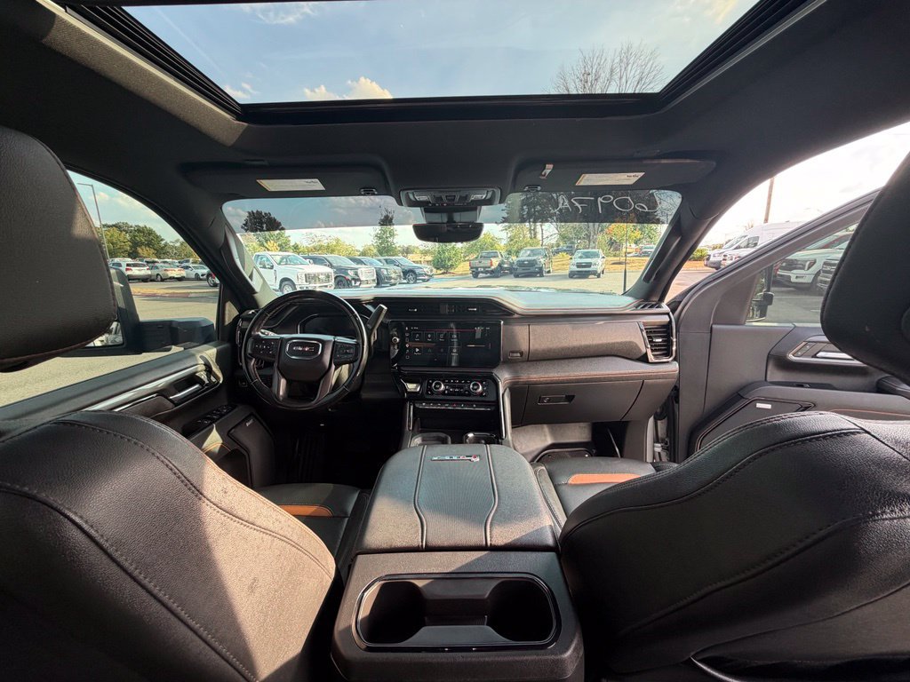 Used 2025 GMC Sierra 2500 AT4 w/ AT4 Premium Plus Package AWD/4WD image 15