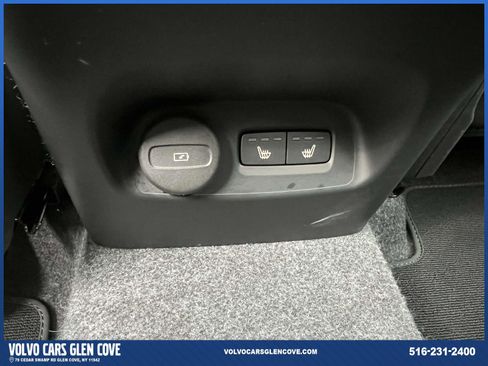 Certified 2026 Volvo XC40 B5 Plus w/ Protection Package Premier AWD/4WD image 11