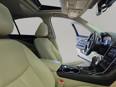 Used 2019 INFINITI Q50 Luxe image 15