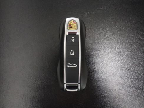 Used 2024 Porsche 911 Targa 4S image 25