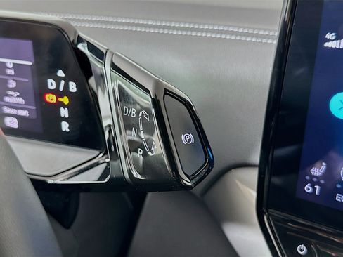 Used 2023 Volkswagen ID.4 Pro S image 25