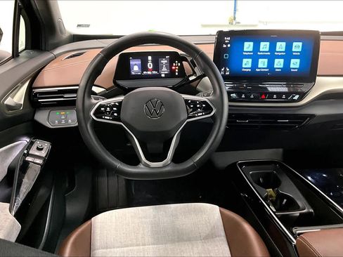 Used 2023 Volkswagen ID.4 Pro image 7