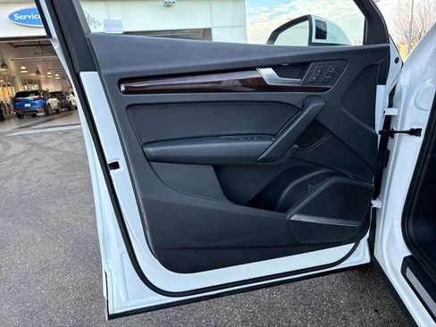 Used 2018 Audi Q5 2.0T Premium Plus w/ Premium Plus Package image 20