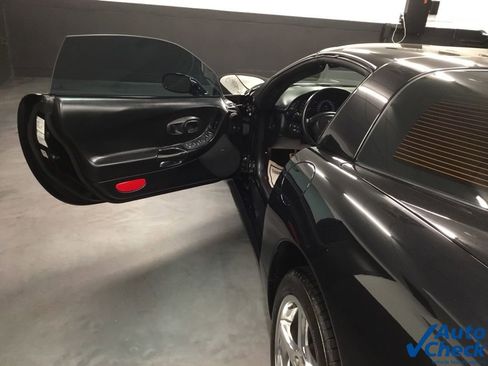 Used 2002 Chevrolet Corvette Coupe w/ Preferred Equipment Group2 image 15