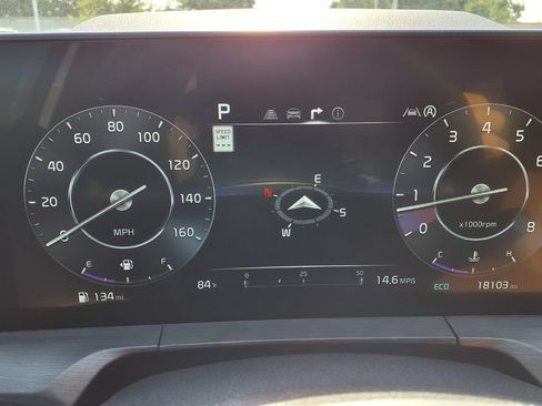 Used 2024 Kia Telluride SX Prestige X-Pro AWD/4WD image 30