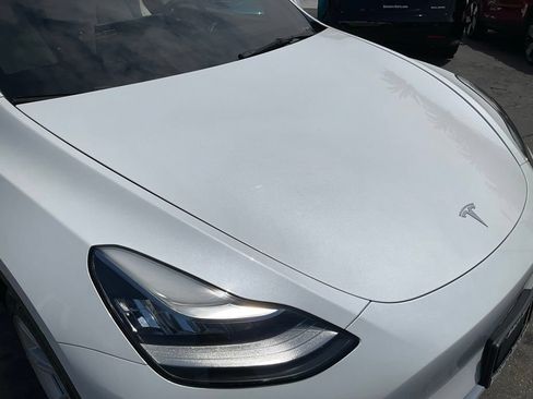 Used 2021 Tesla Model Y Long Range AWD/4WD image 81