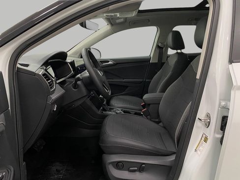 New 2026 Volkswagen Taos SE AWD/4WD image 26