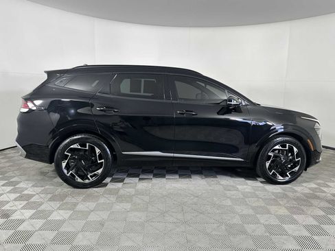 Used 2023 Kia Sportage SX image 9