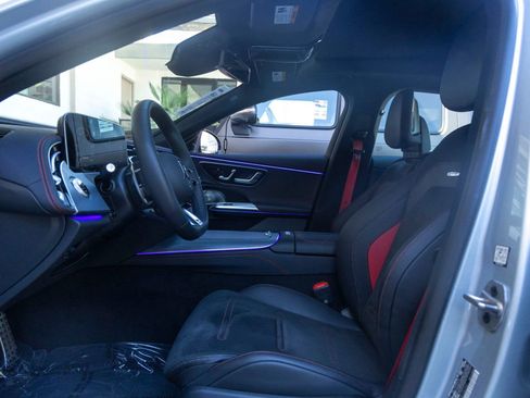 Used 2025 Mercedes-Benz E 53 AMG e 4MATIC Sedan image 14