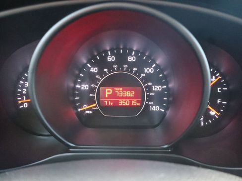 Used 2015 Kia Soul image 33