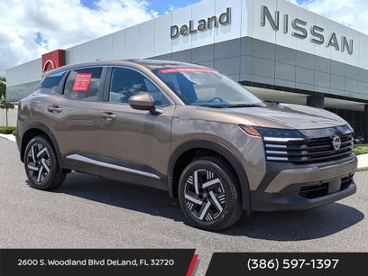 Certified 2025 Nissan Kicks SV
