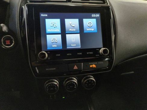 Used 2025 Mitsubishi Outlander Sport AWD image 14