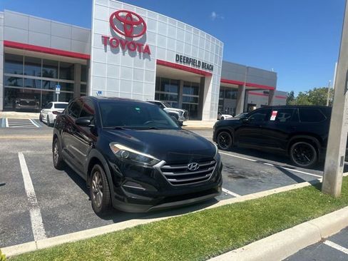 Used 2018 Hyundai Tucson SE FWD image 6