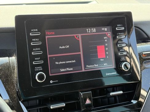 Used 2023 Toyota Camry SE FWD image 8