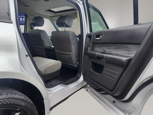 Used 2019 Ford Flex SEL w/ Equipment Group 202A image 32