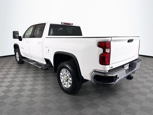 Used 2025 Chevrolet Silverado 2500 LT AWD/4WD image 5