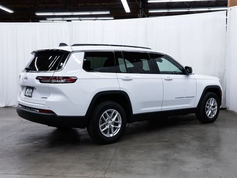Used 2025 Jeep Grand Cherokee L Laredo w/ Luxury Tech Group I AWD/4WD image 6