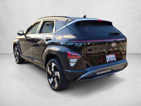 Used 2024 Hyundai Kona Limited AWD/4WD image 8