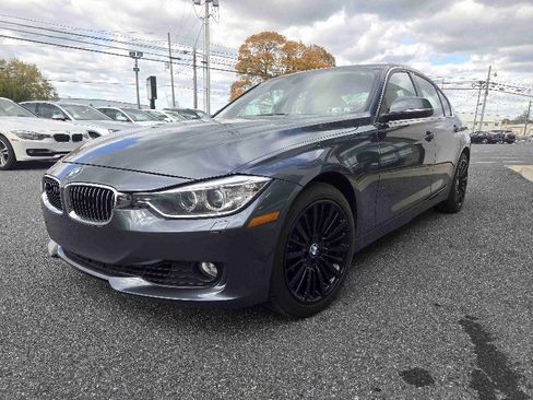 Used 2013 BMW 335i xDrive Sedan w/ Premium Pkg image 7