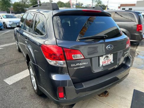 Used 2013 Subaru Outback 2.5i Premium image 7