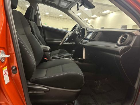 Used 2016 Toyota RAV4 XLE w/ Convenience Package image 26