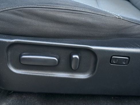 Used 2020 Toyota Tacoma TRD Off-Road image 26